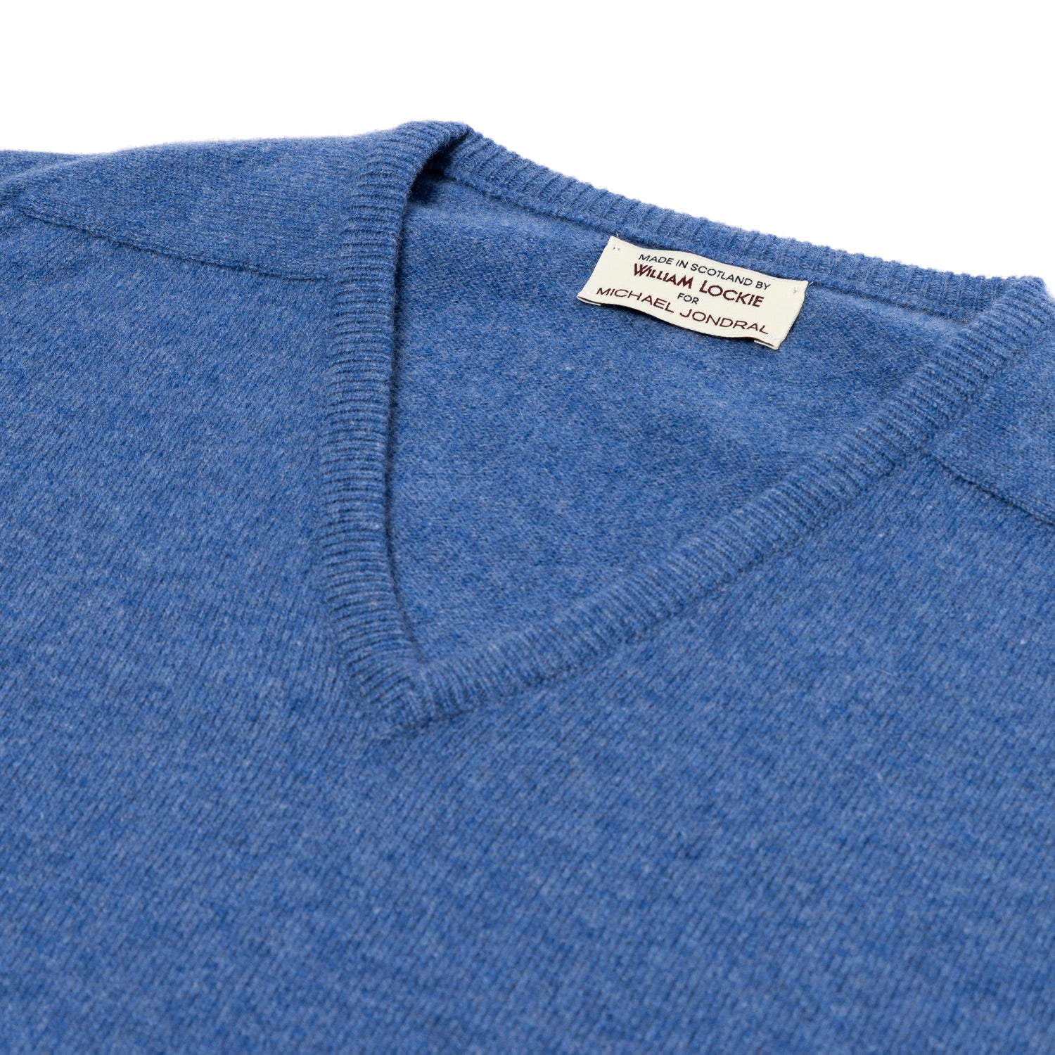 Sweater "Leven Vee" made from pure Geelong Lambswool - 2 Ply